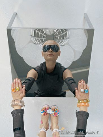 Гост от настоящето