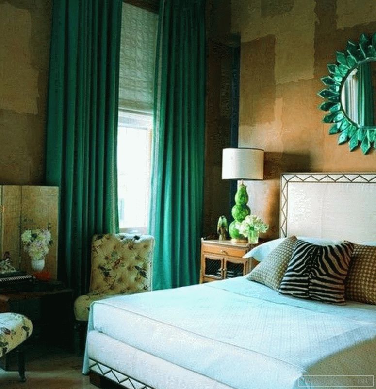 Зелени завеси за спалня 9